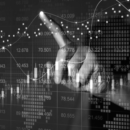 handshake-saudi-businessman-4179563742-3